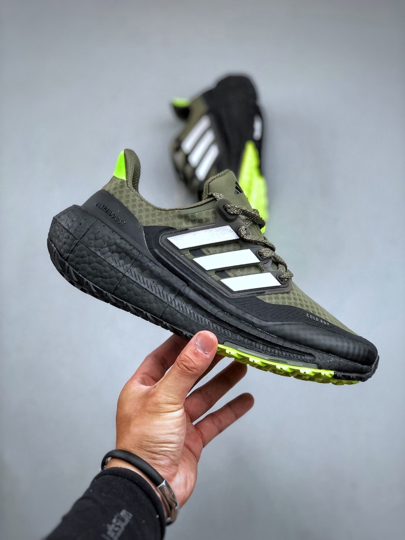 Adidas Sneakers